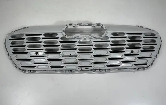 Audi Q8 e-tron Front bumper upper radiator grill 4KE853651J