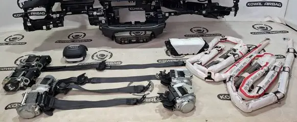 Audi Q7 4M Dashboard 4M1858005 4M0857805 4M0857806