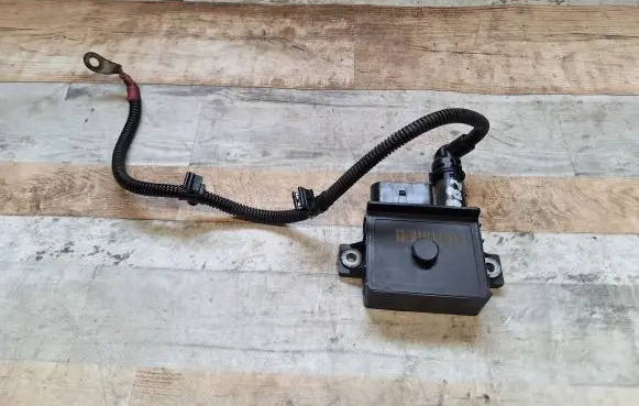 BMW 7 F01 F02 F03 F04 Glow plug pre-heat relay 859172401 E2110022352