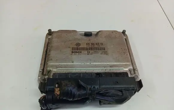 Skoda Fabia Mk2 (5J) Engine control unit/module 045906019CD