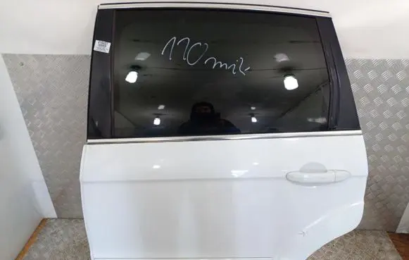 Ford S-MAX Rear door