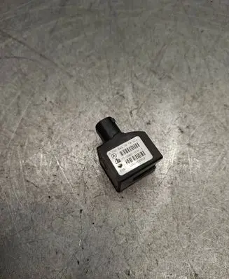 Mercedes-Benz E W211 ESP acceleration yaw rate sensor A1635420618 0950106302 10098000511