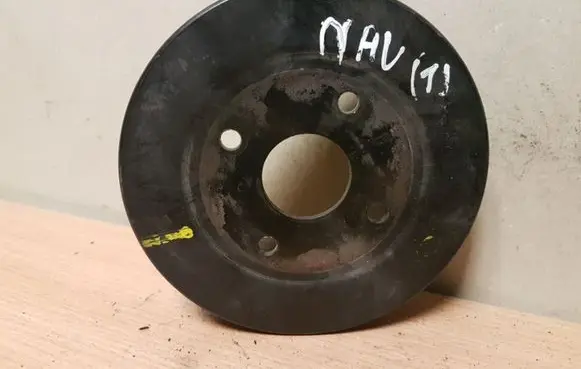 Nissan Navara Water pump pulley 