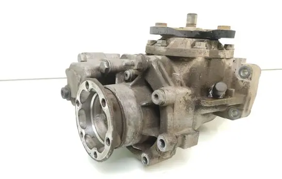 Gearbox transfer box case