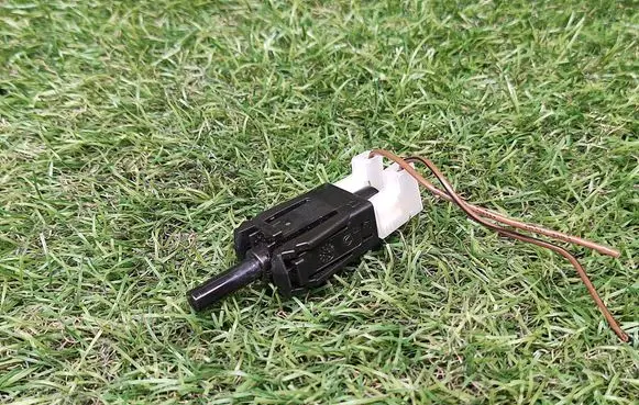 Mercedes-Benz E W212 Brake pedal sensor switch 0015458714