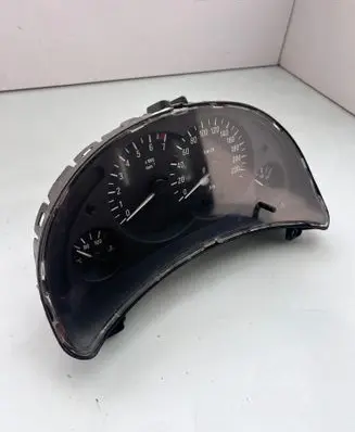 Opel Corsa C Speedometer (instrument cluster) 110008988009 916681