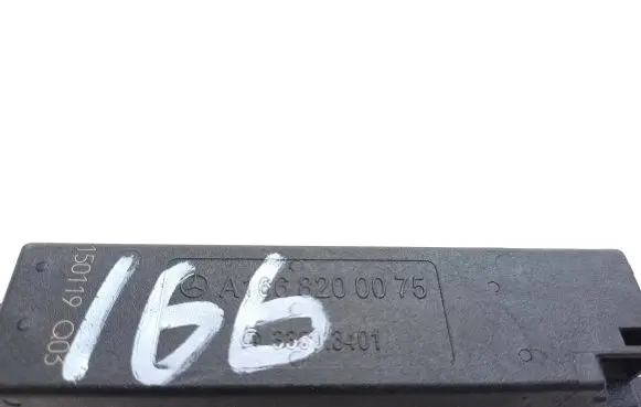 Mercedes-Benz GL X166 Keyless (KESSY) go control unit/module A1668200075