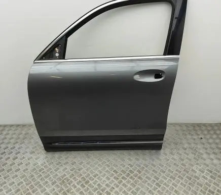 Mercedes-Benz GLB x247 Front door A2477201901