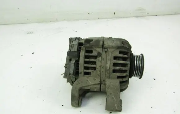 Opel Agila A Generator/alternator 24437119