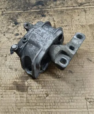 Skoda Yeti (5L) Engine mount bracket 1K0199262AT HM3060M02