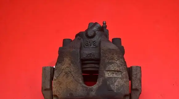 Mazda 3 II Front brake caliper