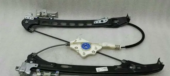 Mercedes-Benz CLS C219 Rear window lifting mechanism without motor A2197300846