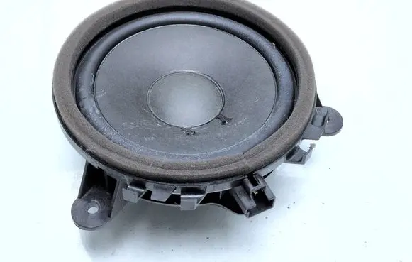 Volvo XC60 Front door speaker 30657445
