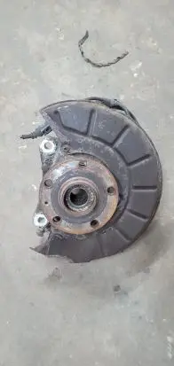 Volkswagen PASSAT B6 Front wheel hub spindle knuckle