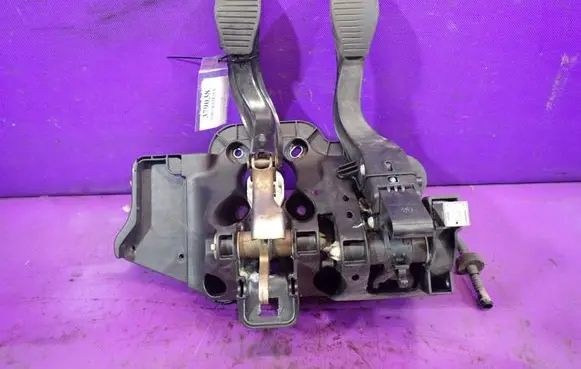 Fiat Punto (199) Pedal assembly