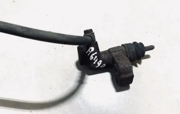 Nissan Almera N16 Clutch master cylinder
