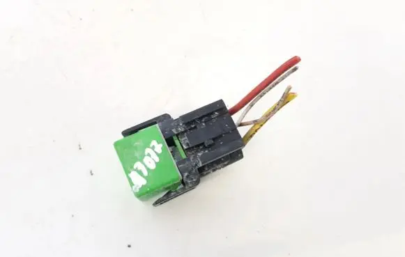 Peugeot 406 Other relay 12v35a03531