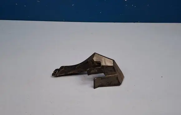 Porsche Panamera (971) Front bumper mounting bracket 971807853