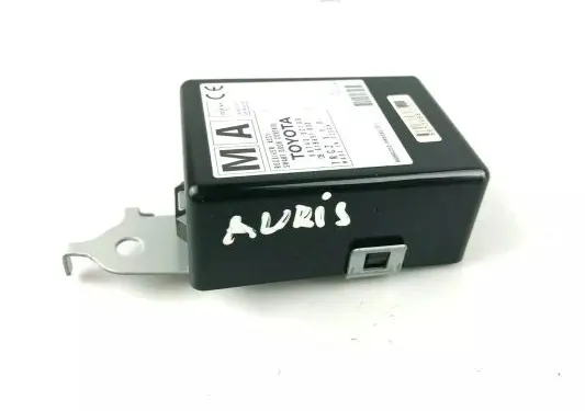 Toyota Auris E180 Other control units/modules 89740-02100