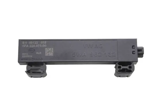Skoda Enyaq iV Keyless system antenna 5WA962132