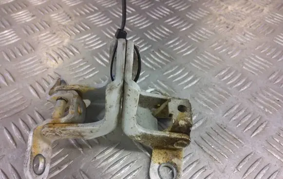 KIA Niro Front door hinge set 