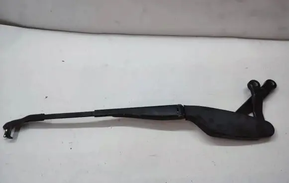 Mercedes-Benz S W221 Front wiper blade arm
