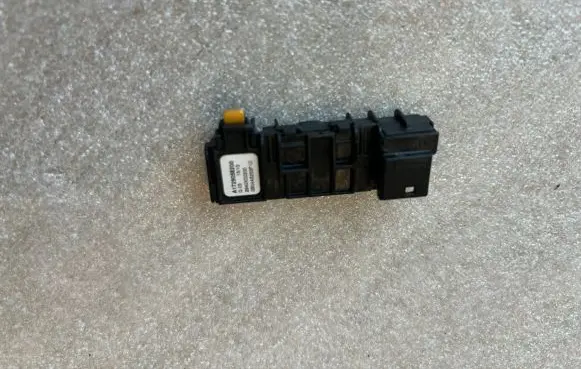 Mercedes-Benz C W204 Rain sensor A1729058200 2844X00300 1729058200