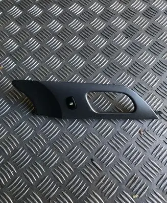 Peugeot 407 Front door interior handle trim 9643531277