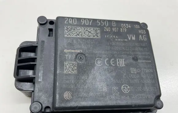 Skoda Fabia Mk1 (6Y) Distronic sensor radar 2Q0907550B 2Q0907819 A2C78653302