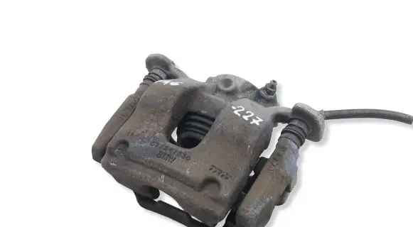 BMW 2 F46 Front brake caliper 5724330MWGK