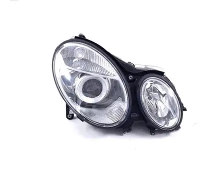 Mercedes-Benz E W211 Headlight/headlamp A2118200661