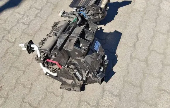 Audi A4 S4 B7 8E 8H Interior heater climate box assembly 8E1820005J F983975 0682597