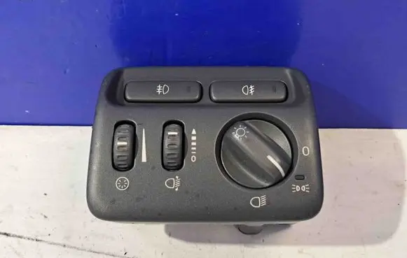 Light switch