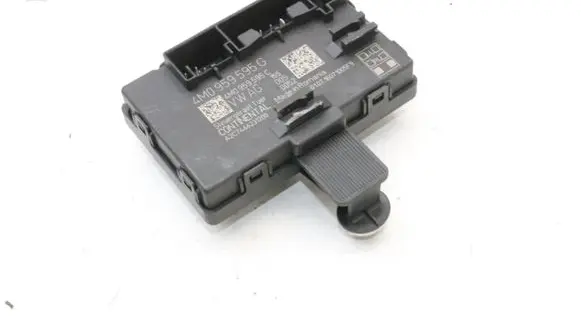Audi Q7 4M Door control unit/module 4M0959595G