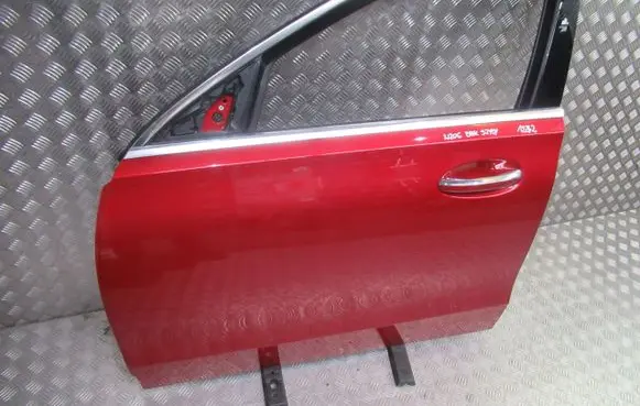Mercedes-Benz C W206 Front door 