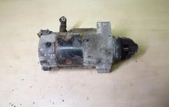 Honda CR-V Starter motor M002T85871 VD3235