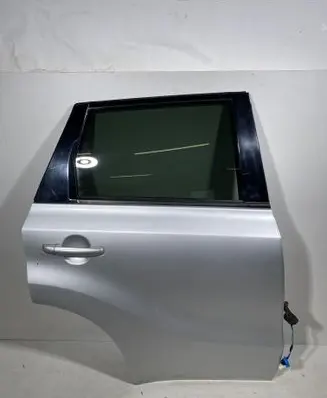 Suzuki Vitara (LY) Rear door 