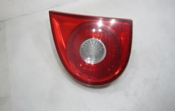 Volkswagen Golf V Tailgate rear/tail lights 1K6945094J