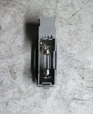 Volkswagen Golf VI Front seat light C5W