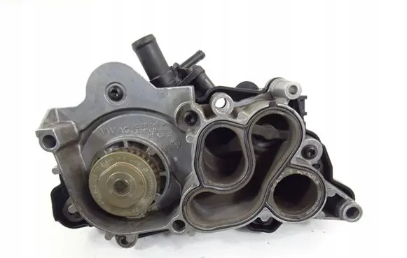 Seat Ateca Water pump 04E121600BD 04E121042M
