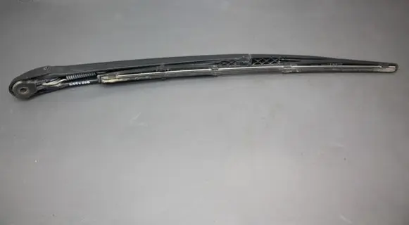 Alfa Romeo 147 Rear wiper blade arm