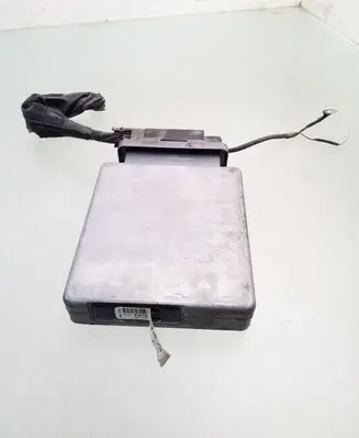 Ford Mondeo Mk III Engine control unit/module 2S7112A650CB