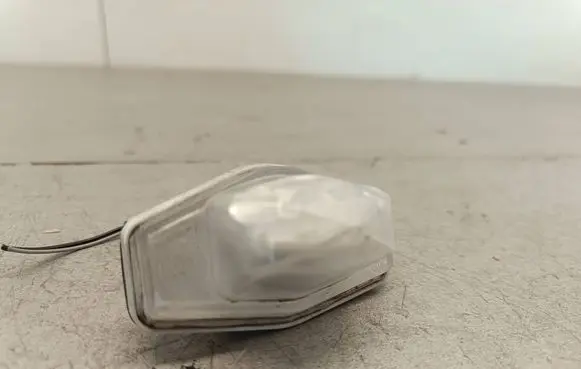 Honda HR-V Number plate light A046037