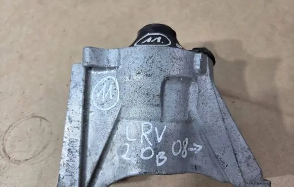 Honda CR-V Engine mount vacuum valve 