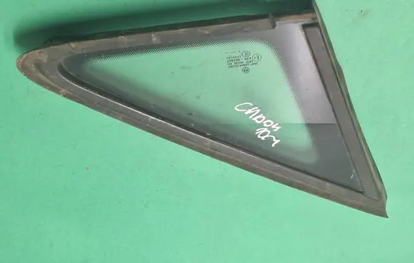 Volkswagen Caddy Front triangle window/glass 43R001057