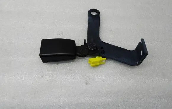 Volvo XC60 Middle seatbelt (rear) 39838366 20170522