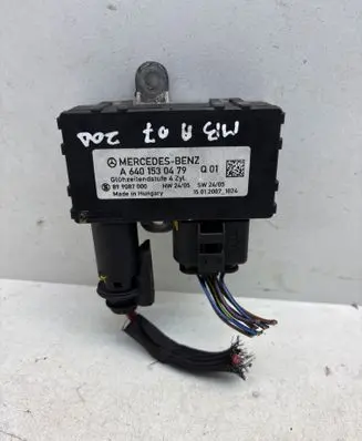 Mercedes-Benz A W169 Glow plug pre-heat relay A6401530479 899087000