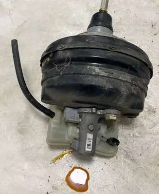Audi A4 S4 B6 8E 8H Brake booster 8E0612105H