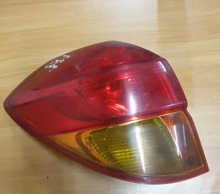 Subaru Legacy Rear/tail lights 22020792