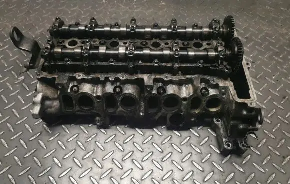 BMW 3 E90 E91 Engine head 779767808